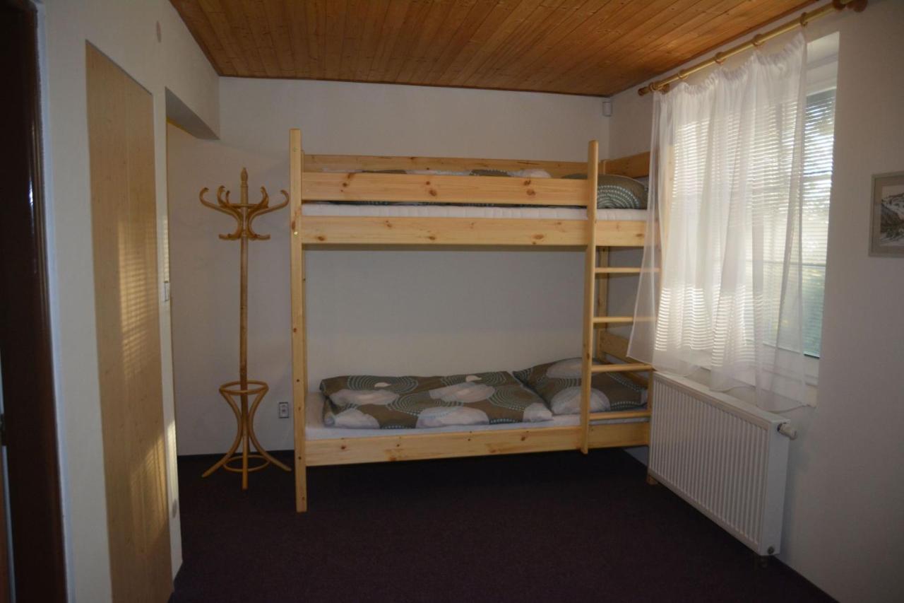 Chata Novy Svet Strážné Esterno foto